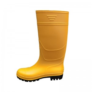 Yellow Waterproof PVC Rain Boots Anti Slip For Men Shoes